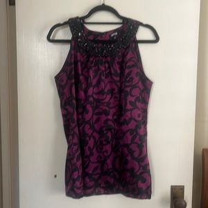 Sleeveless blouse